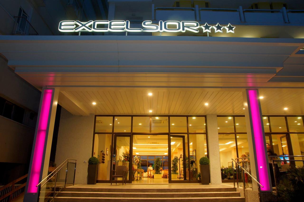 Hotel Excelsior Cattolica Bagian luar foto